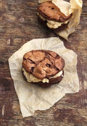 Brownie cookie del 2 : browniecookieiskremsandwich!