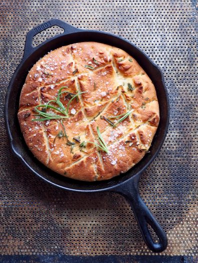 Enkel foccacia med rosmarin