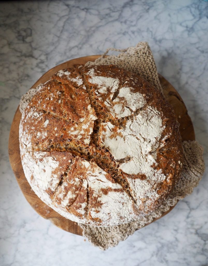 Eltefritt halvgrovt brød med linfrø
