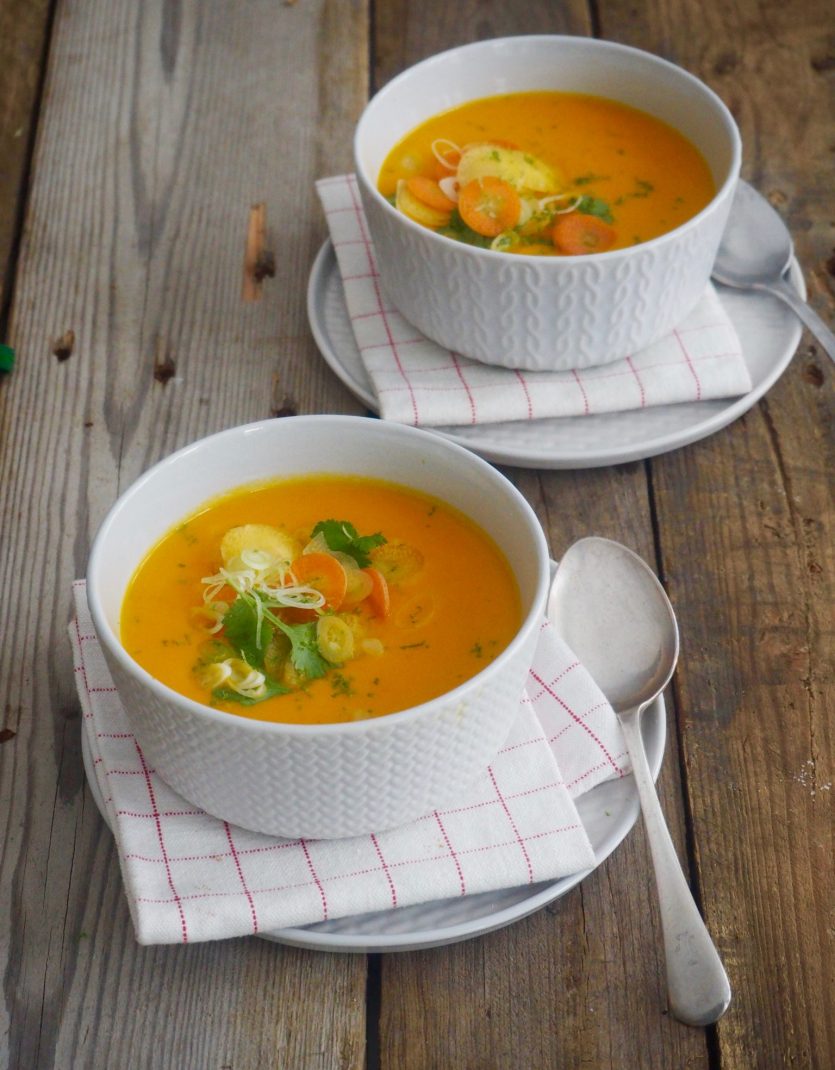 Krydret gulrotsuppe med kokosmelk