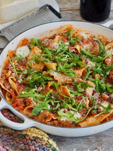 Rask lasagne i panne (uten stekeovn)