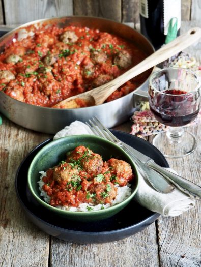 Lammekjøttboller i spicy tomatsaus