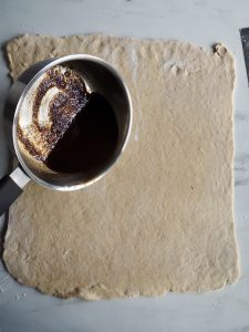 Saftige og myke kanelfletter - eltefrie såklart!