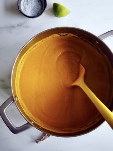 Spicy gulrotsuppe med eple