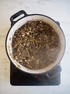 Langtidskokt kjøttsaus - din redning i hverdagen