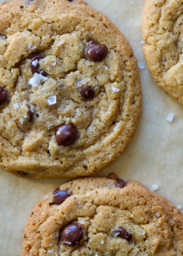 De aller beste chocolate chip cookies (sjokoladekjeks)