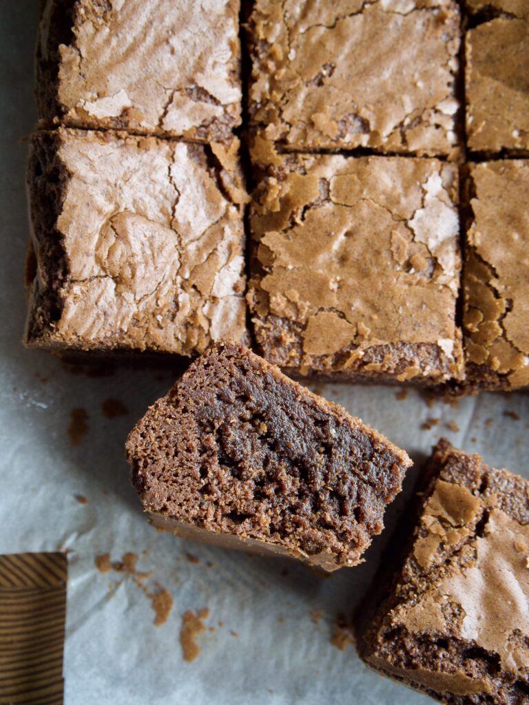 De beste brownies - med brunet smør
