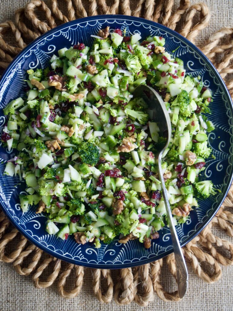 Brokkolisalat