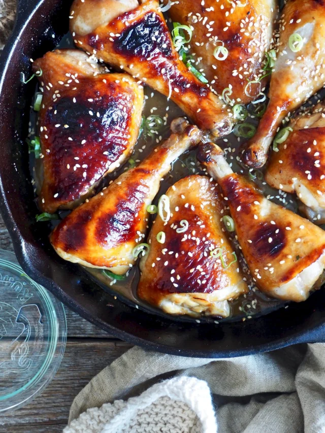 KYLLING til hverdag og fest 🩷
Her kommer noen skikkelig gode middagstips - med kylling selvsagt!

9 oppskrifter med kylling finner du nå på bloggen - følg lenken i profilen min @matpaabordet for å komme direkte til de!

#middagtips #kylling